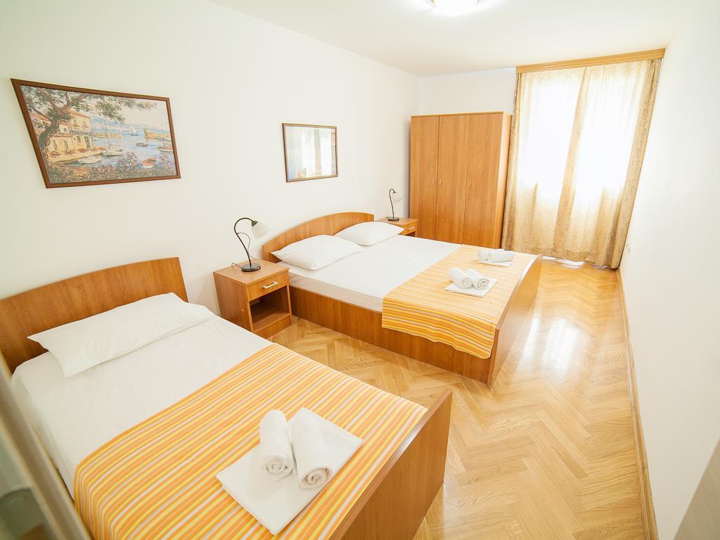 Apartments Ivan Petrovac 客房 照片