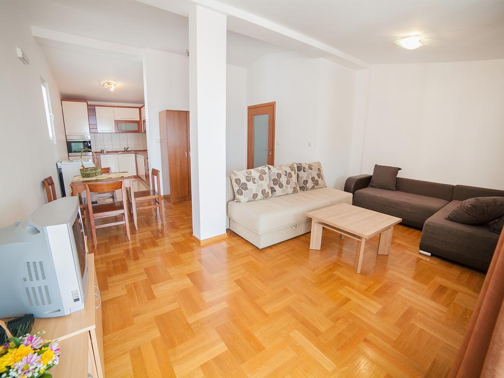 Apartments Ivan Petrovac 客房 照片