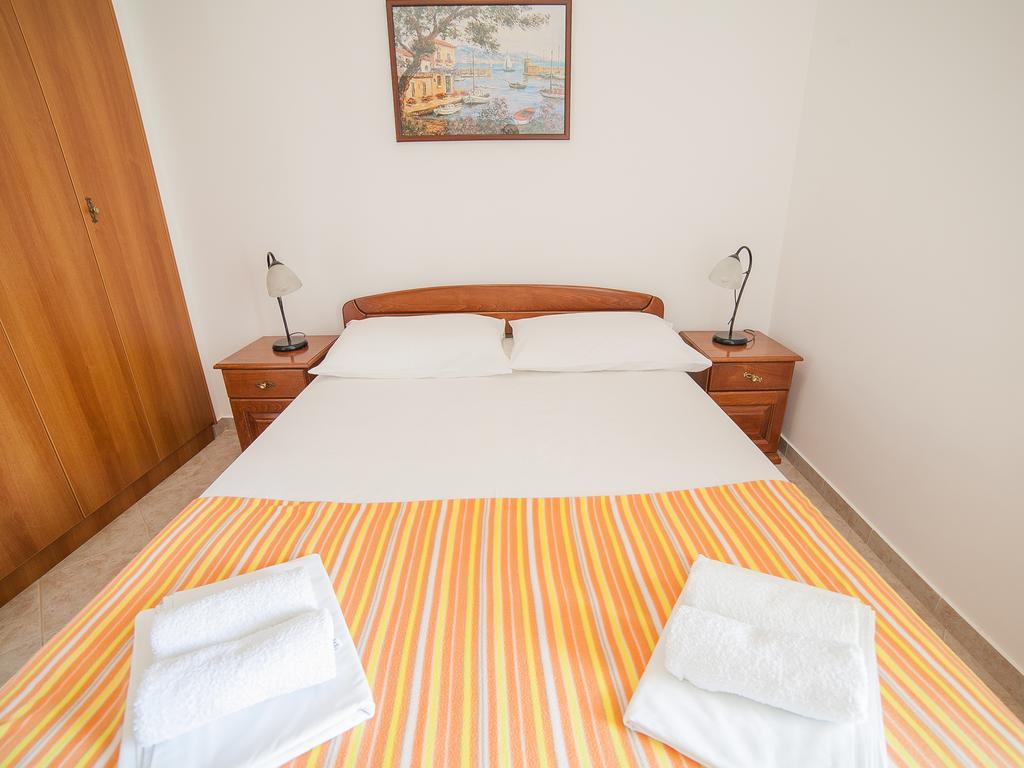 Apartments Ivan Petrovac 客房 照片