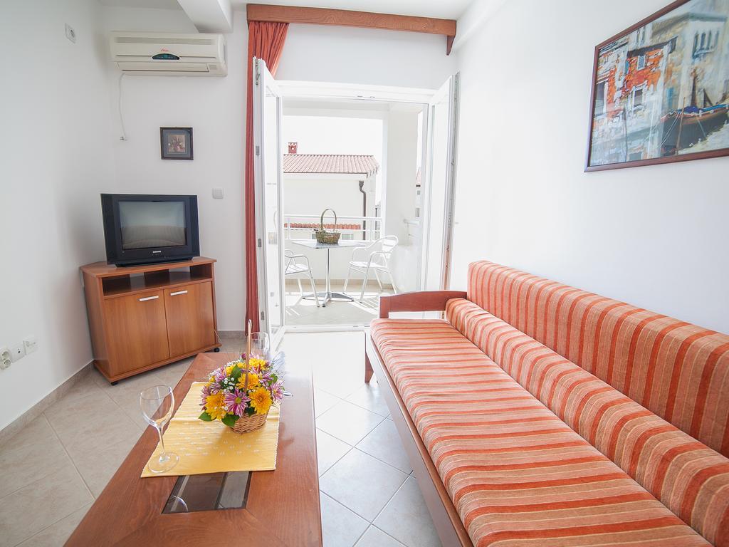 Apartments Ivan Petrovac 客房 照片
